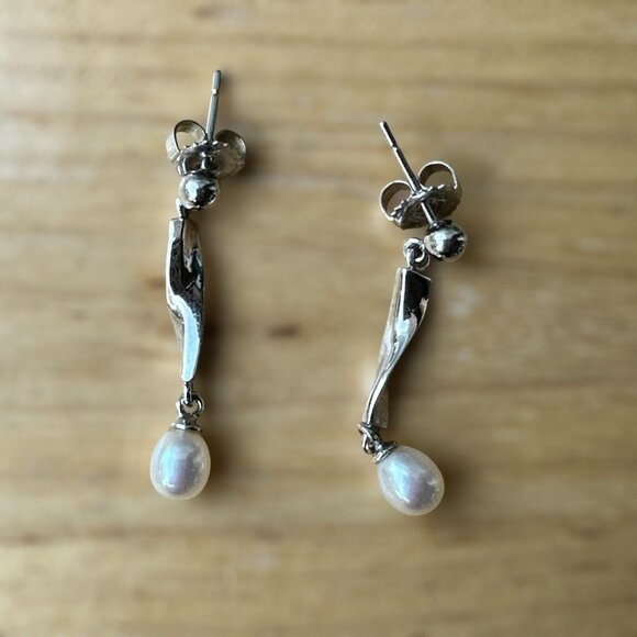 VTG Sterling 925 Twist Stud Dangle Earrings Cultured Pearls 2.4g Modernist 1.25" - Picture 3 of 8